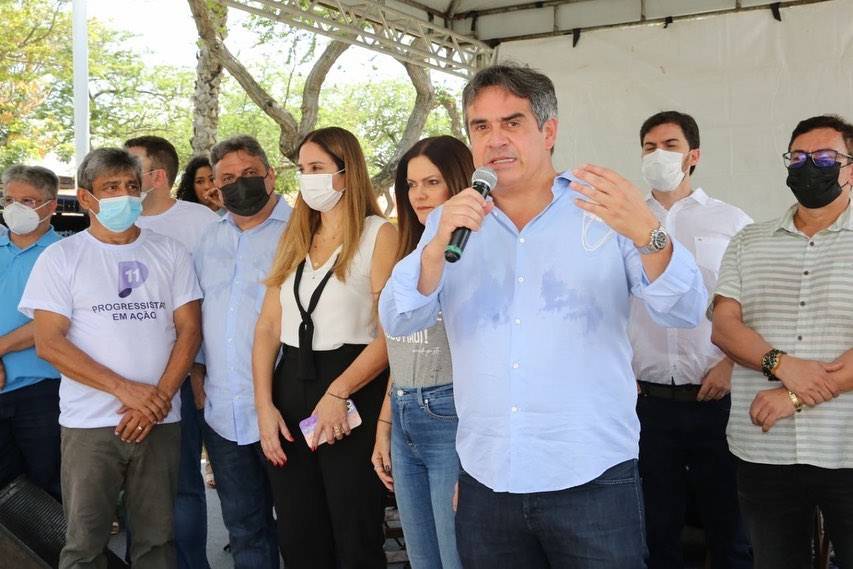 Ministro-chefe da Casa Civil, Senador Ciro Nogueira, discursa na Praça da Bíblia no Promorar, em Teresina